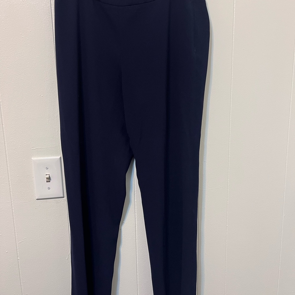 Women’s - Picture 1 of 4